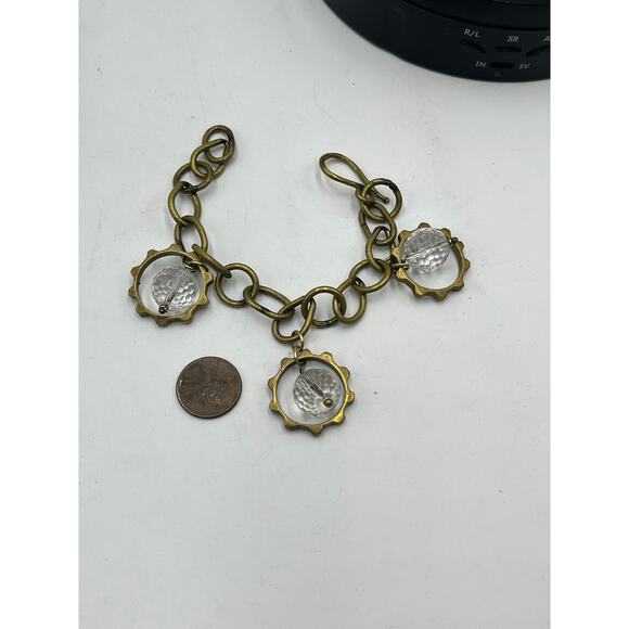 Vintage Style Clear Faceted Quartz Crystal Charm Bracelet Brass Tone 7.5" - Picture 4 of 7